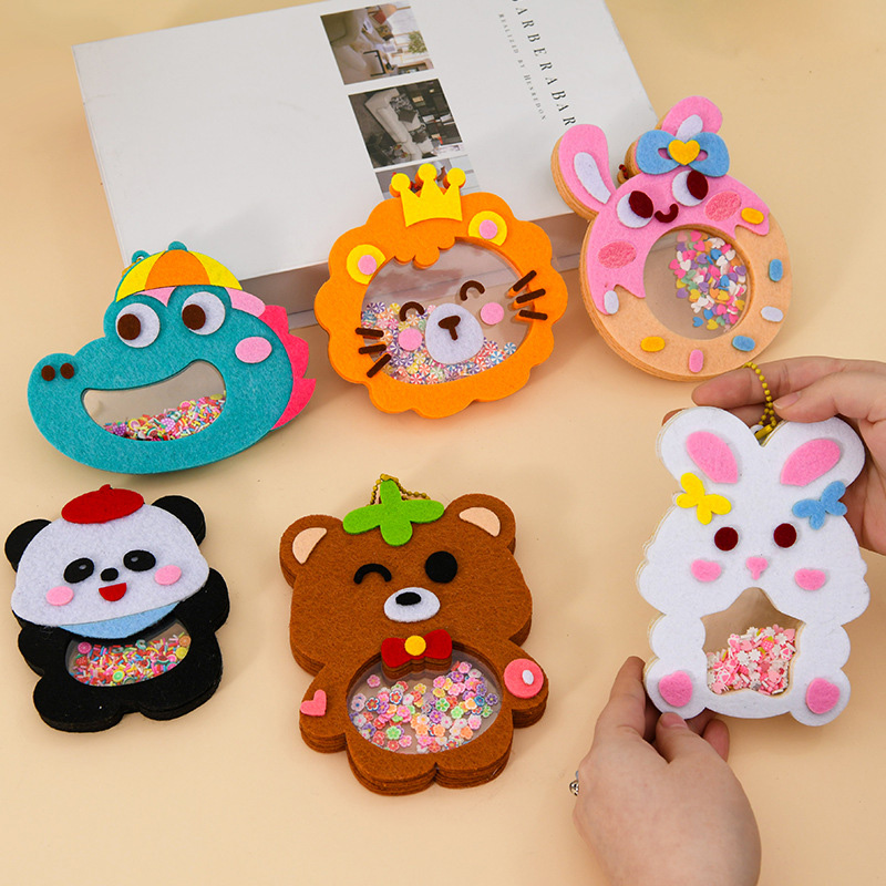 Art Craft For Toddlers - DIY Animal Shake Pendant Art Craft