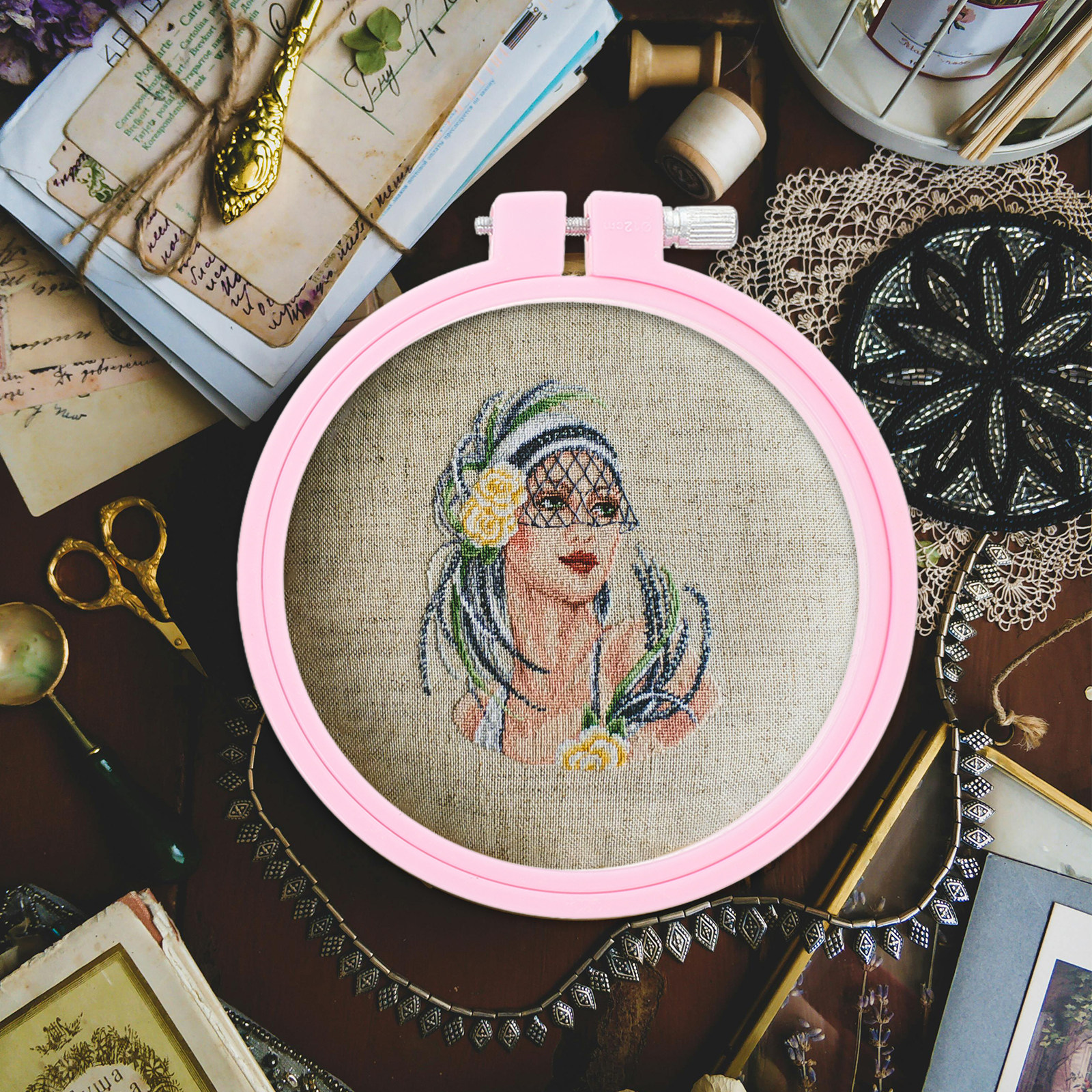 4Pcs Adjustable Embroidery Hoo - Craft And Art Difference review and price